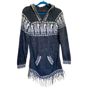 Peruvian Alpaca Hooded Fringe Pullover Sweater Artisan Knitwear Lodge Cabin Gorp